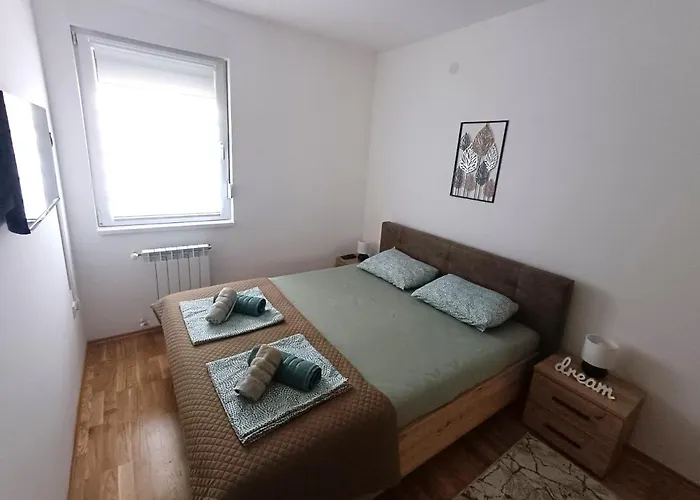 Eight - Апартаменты *